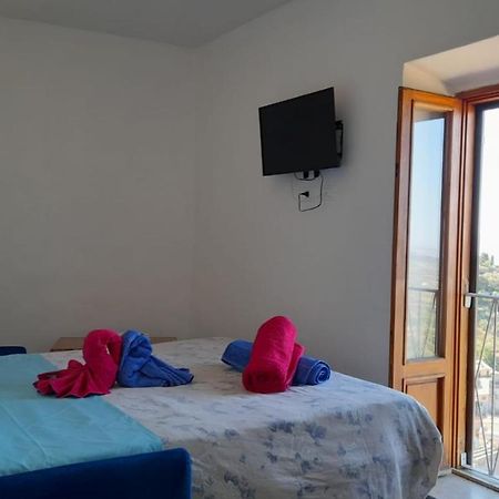 Guidonia Montecelio Appartement Buitenkant foto