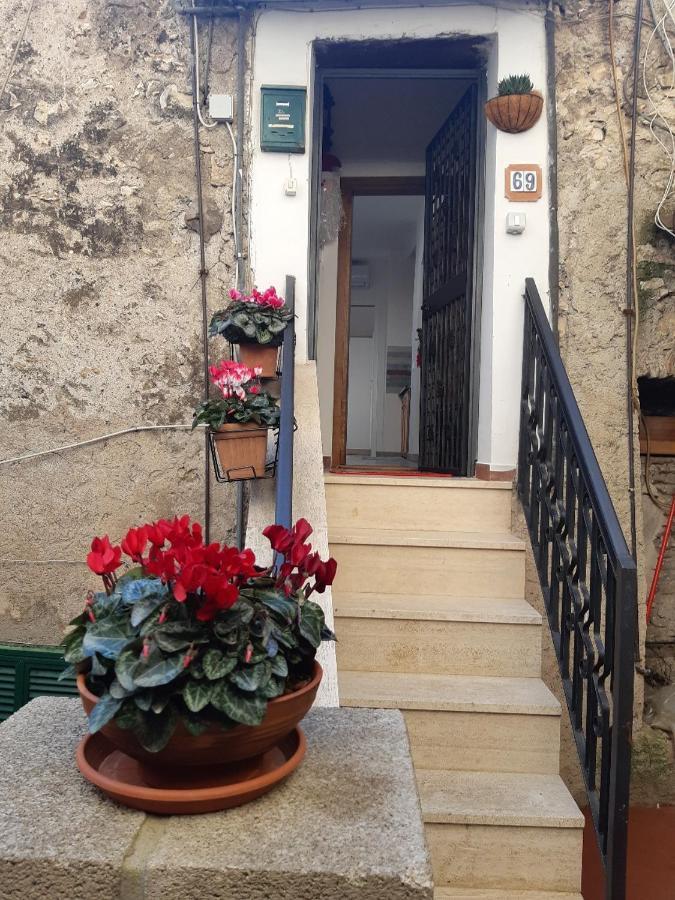 Guidonia Montecelio Appartement Buitenkant foto